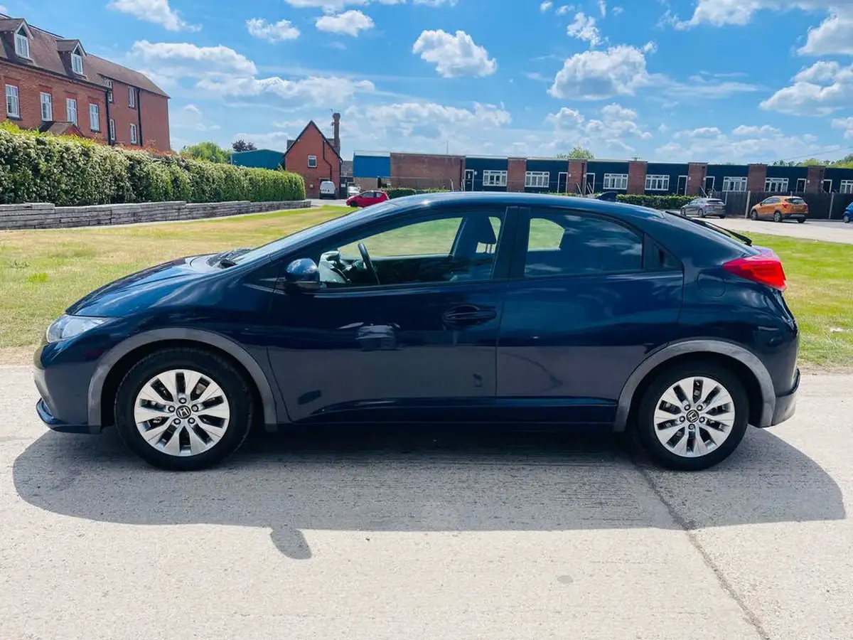 2013-honda-civic-16td-se-big-10