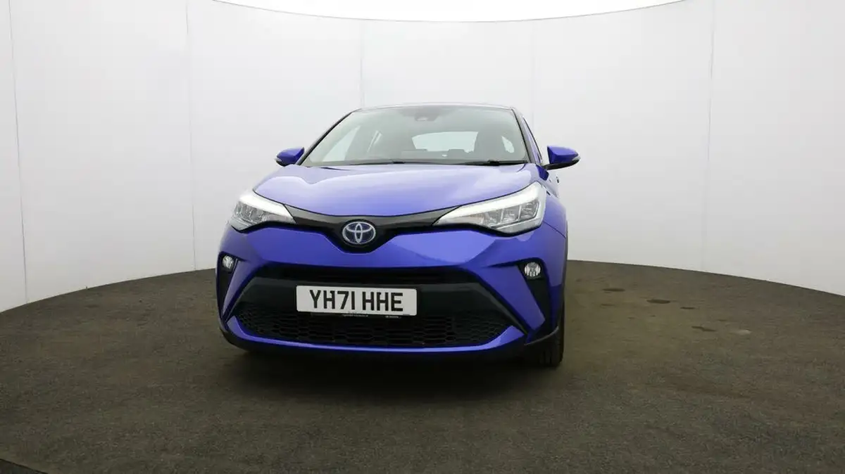 2021-toyota-c-hr-18-vvt-i-icon-big-38