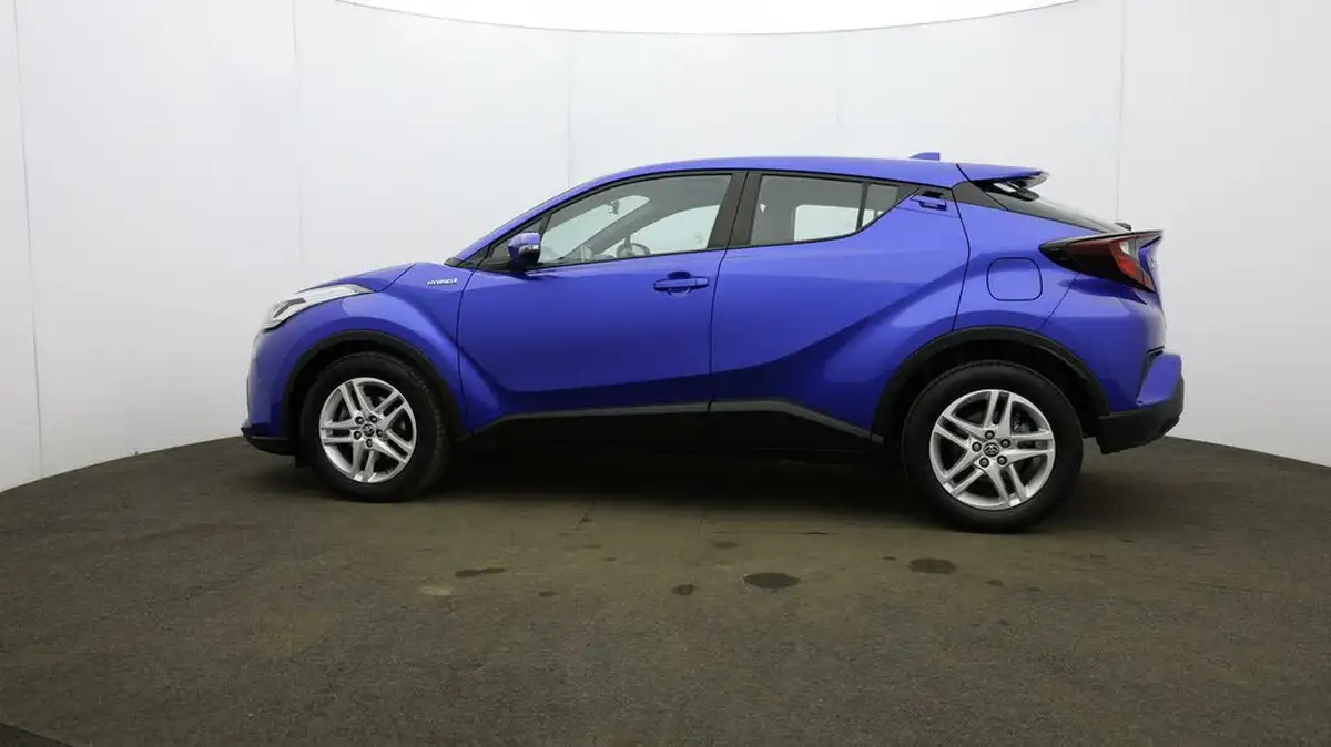 2021-toyota-c-hr-18-vvt-i-icon-big-66