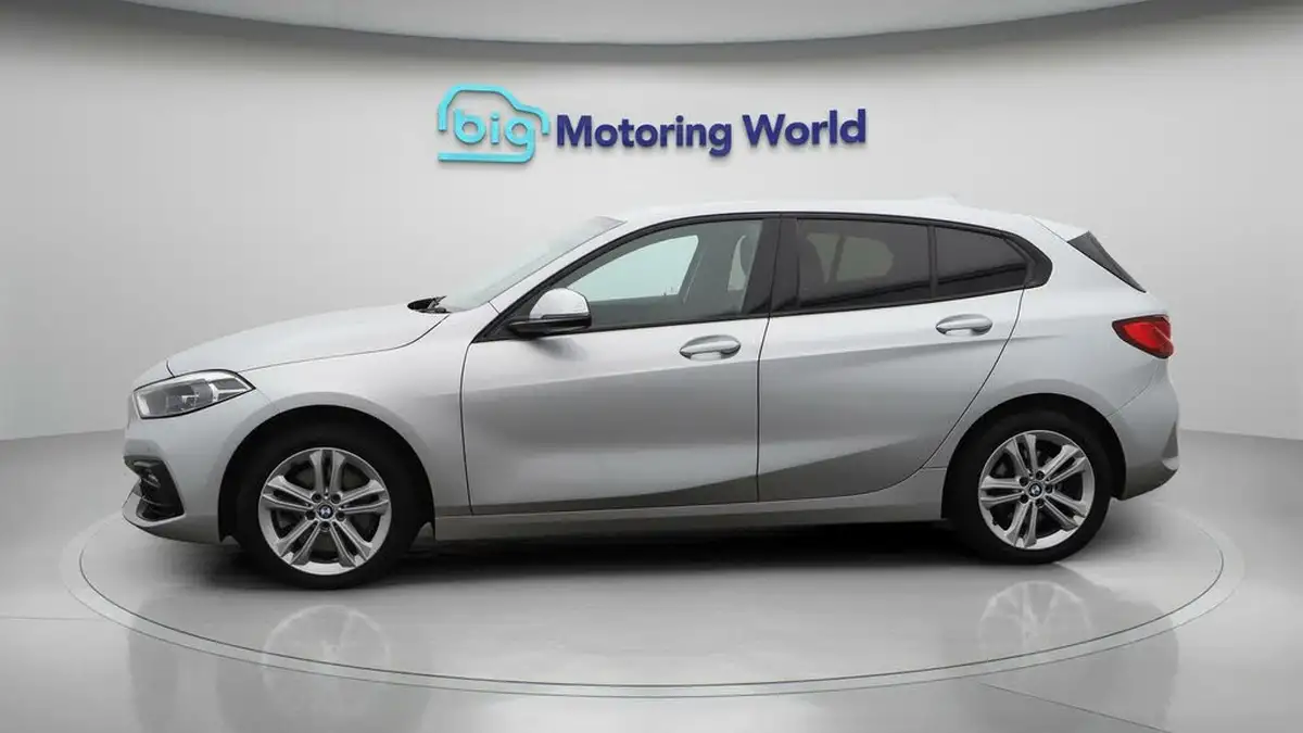 2020-bmw-1-series-big-4