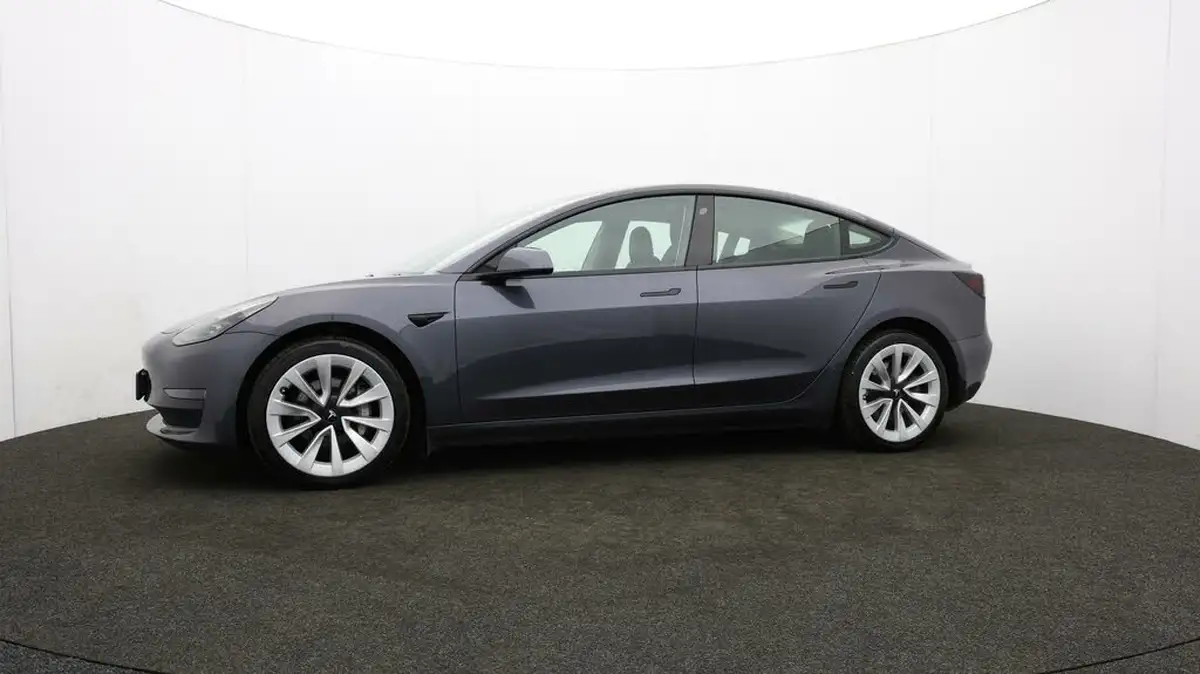 2021-tesla-model-3-e-long-range-4x4-big-66