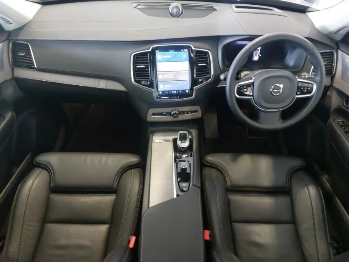 2024-volvo-xc90-20-b6-ultimate-big-3