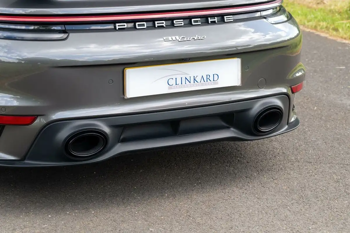 2023-porsche-911-38-turbo-coupe-big-25