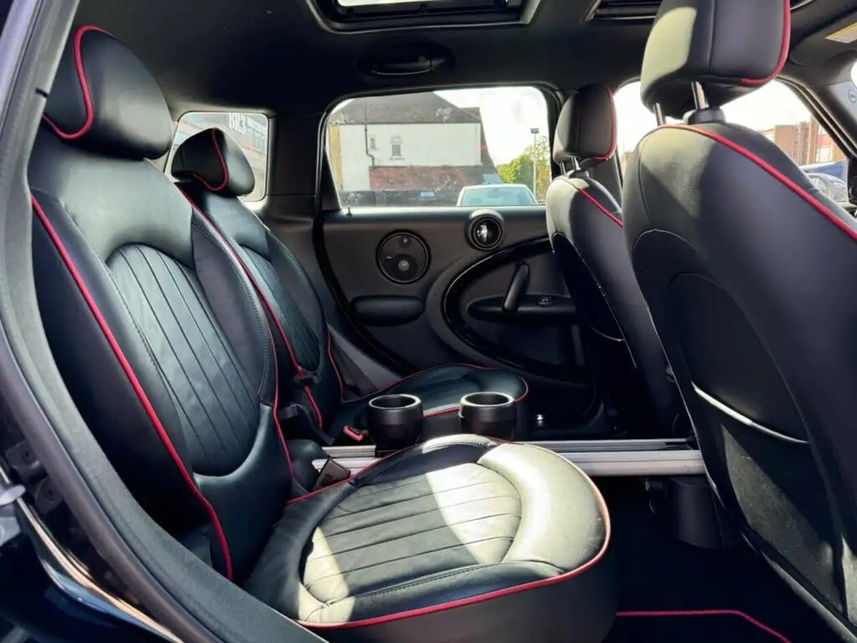 2014-mini-countryman-16-john-cooper-works-big-24