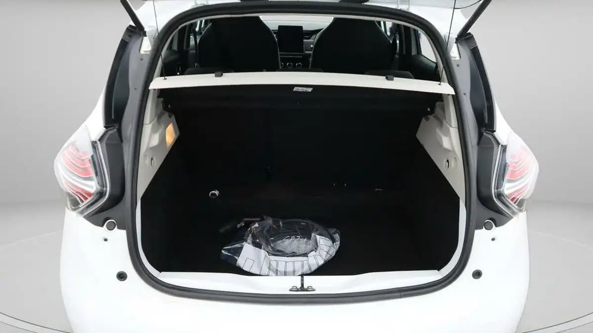 2021-renault-zoe-e-i-gt-line-rapid-charge-big-17