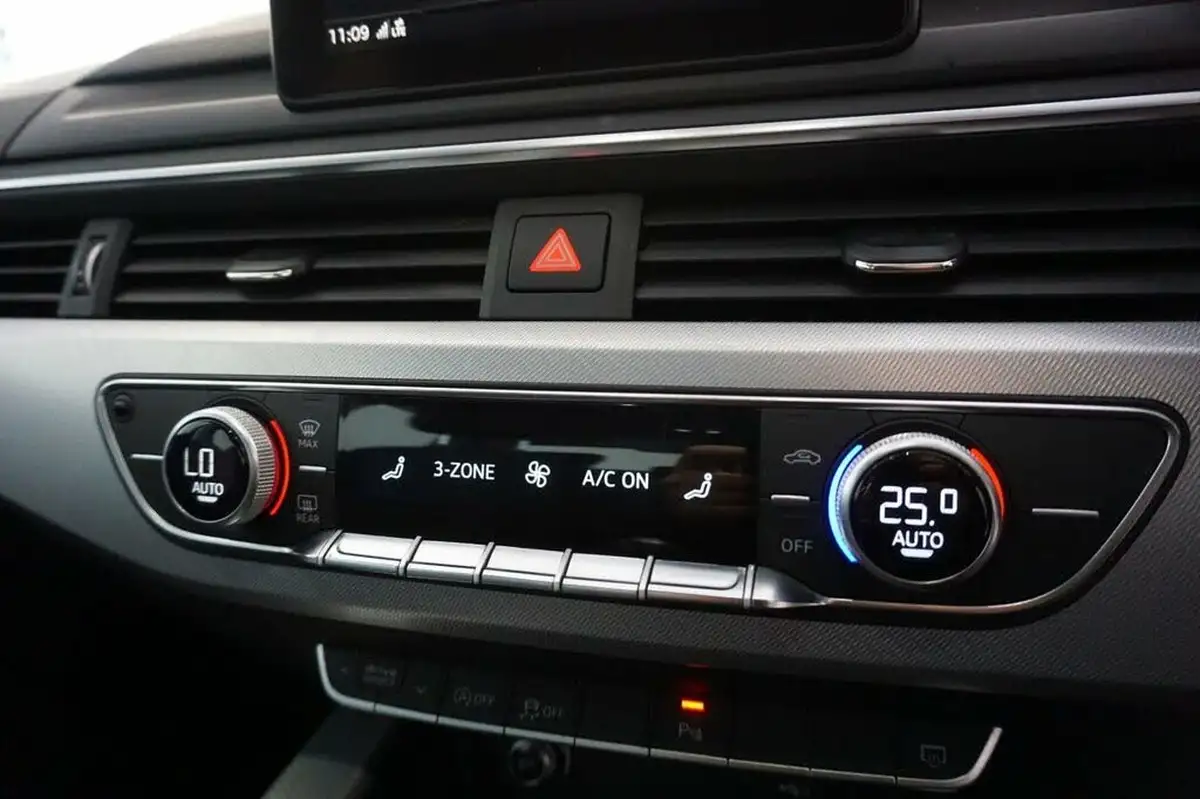 2019-audi-a4-20-35-tfsi-se-big-32