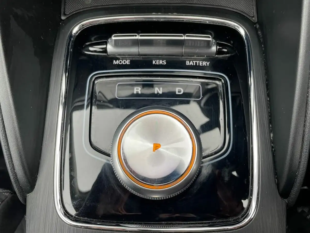 2021-mg-zs-suv-e-excite-ev-big-38