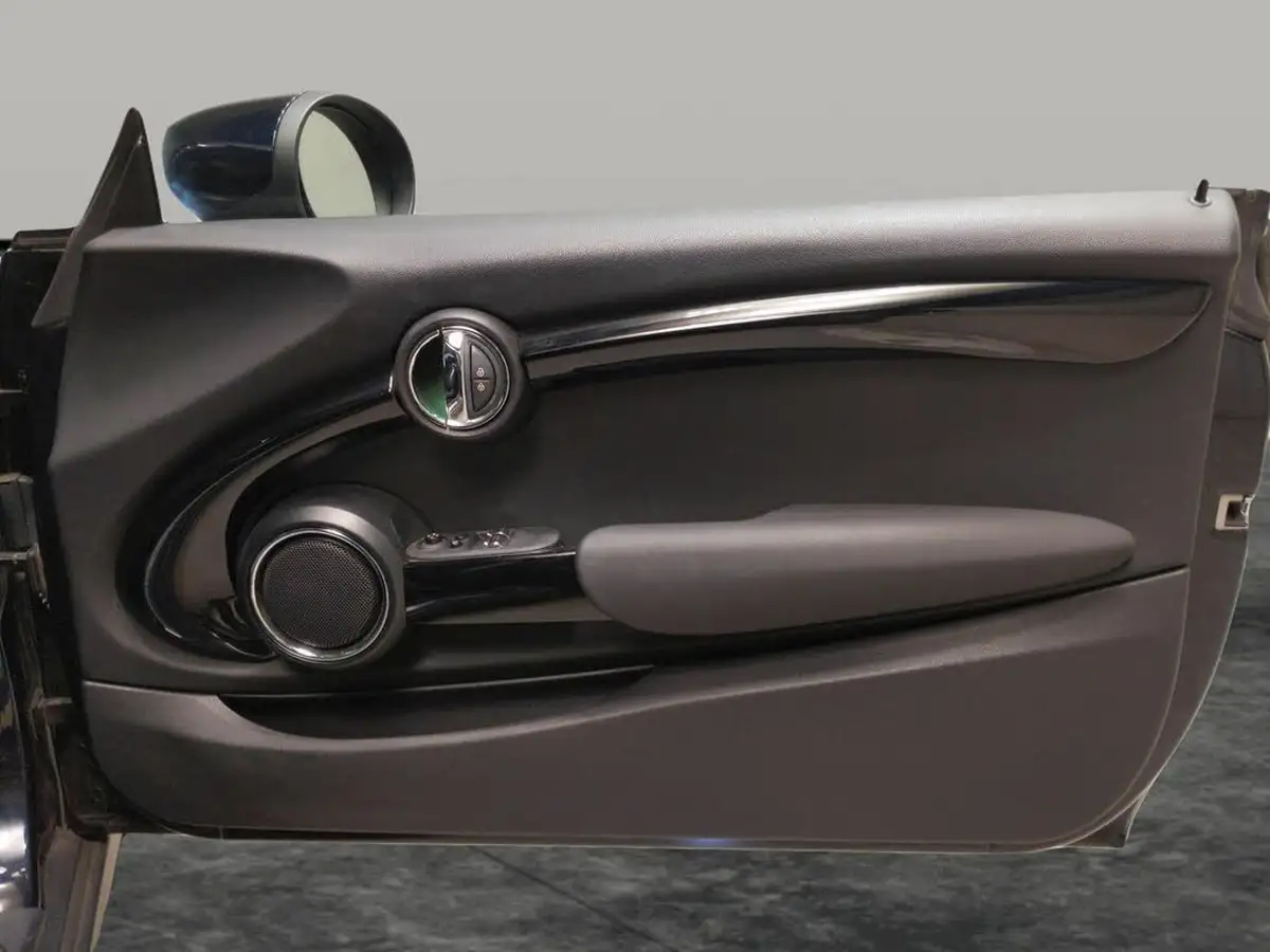 2020-mini-cooper-15-cooper-exclusive-nav-hatchback-3d-auto-big-24