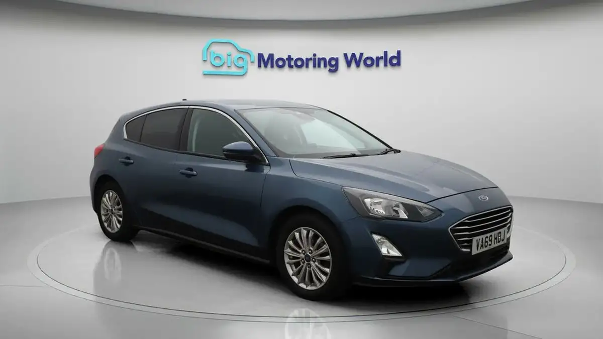 2020-ford-focus-10t-titanium-hatchback-auto-big-1