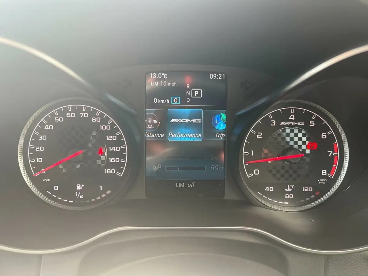 2020-mercedes-benz-glc-class-30-glc-amg-43-coupe-4d-big-27