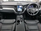 2024-volvo-xc60-20-t8-ultimate-dark-small-2