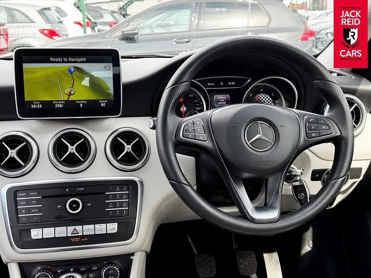 2016-mercedes-benz-a-class-15d-a180d-sport-premiumss-big-22
