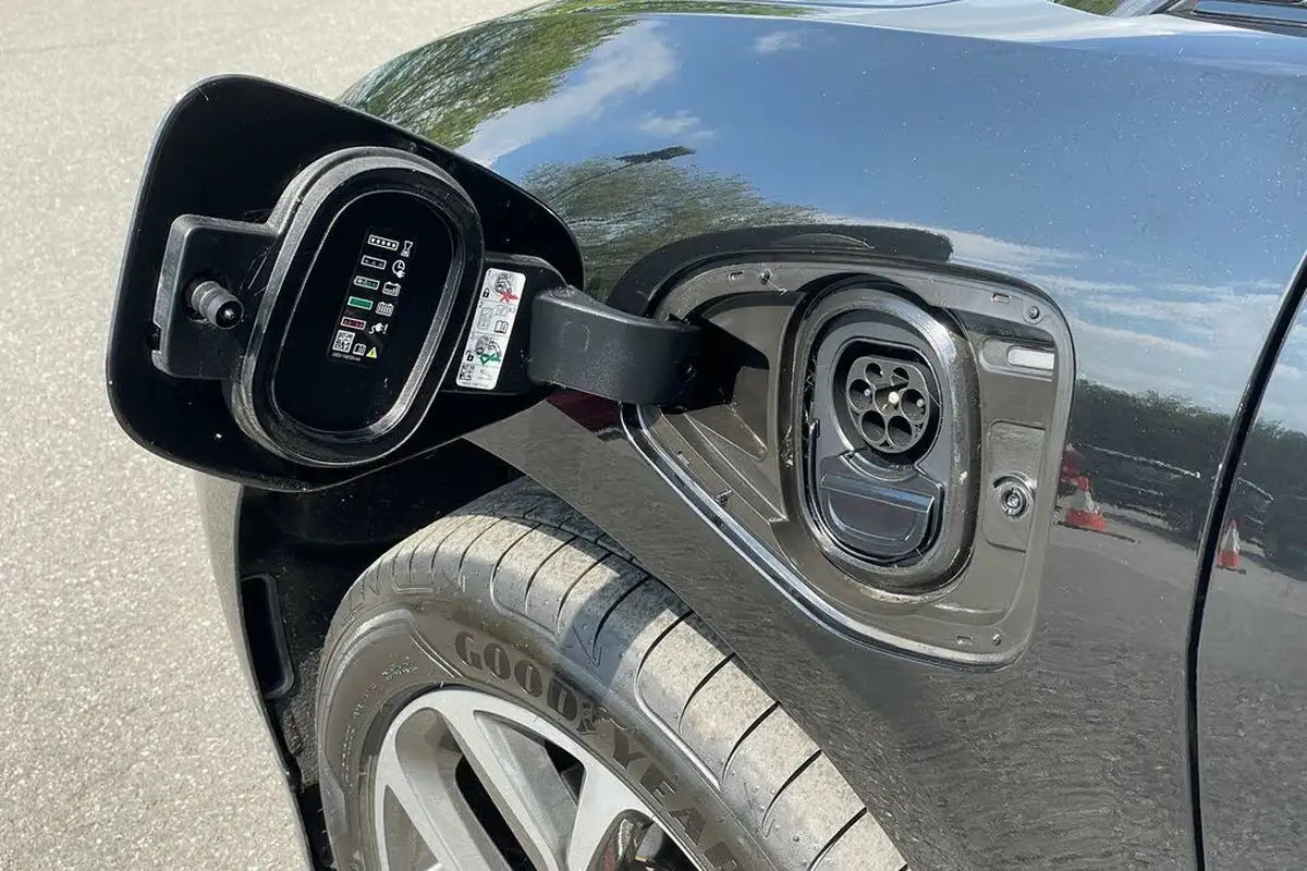 2019-jaguar-i-pace-ev400-hse-big-39