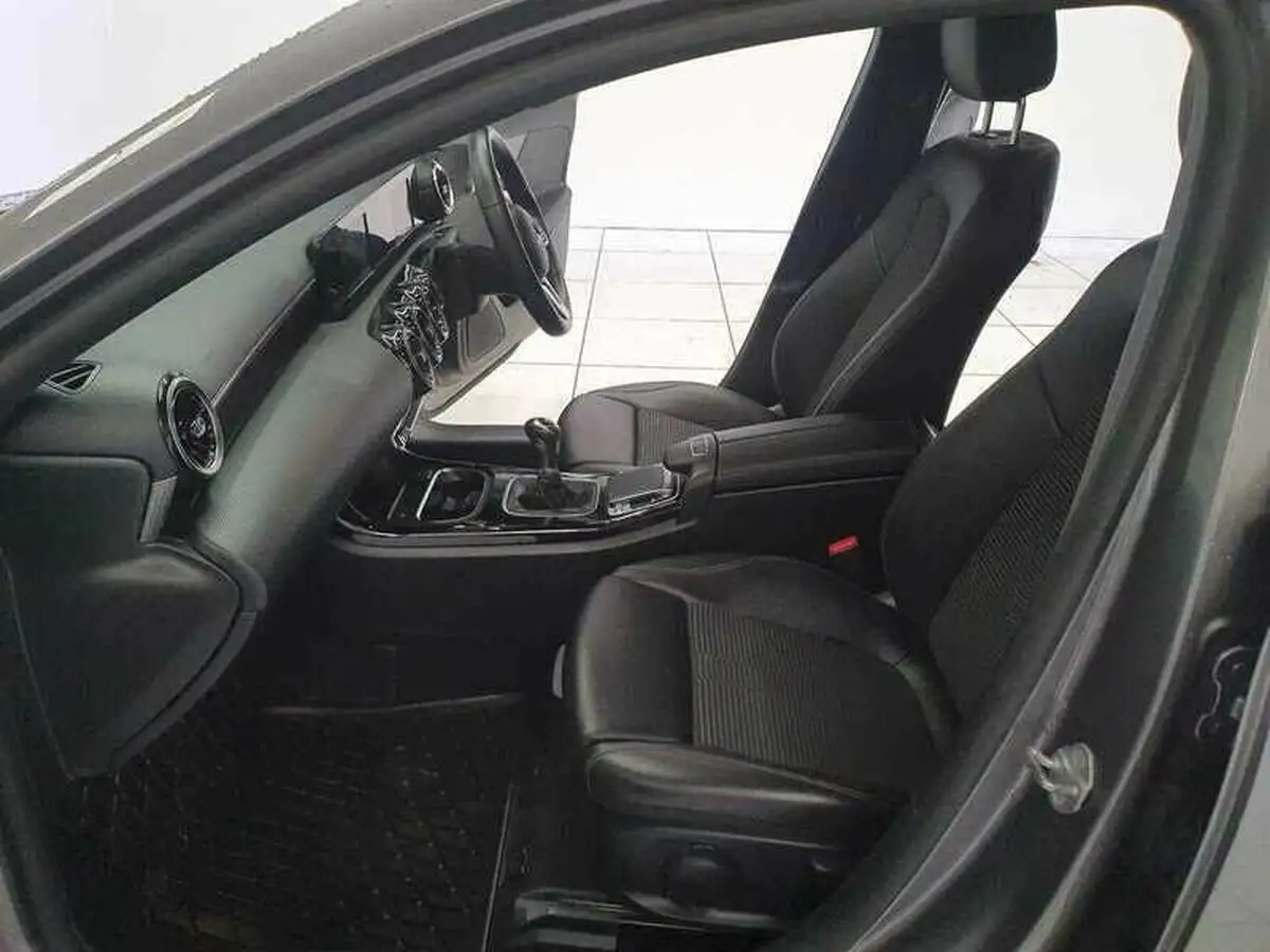 2019-mercedes-benz-a-class-13-a180-sport-hatchback-5d-1332cc-big-18