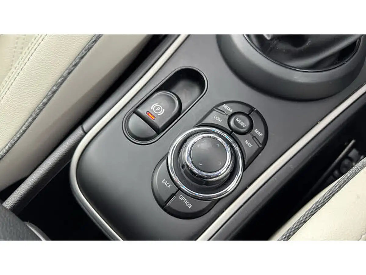 2022-mini-countryman-15-cooper-sport-comfortnav-plus-big-19
