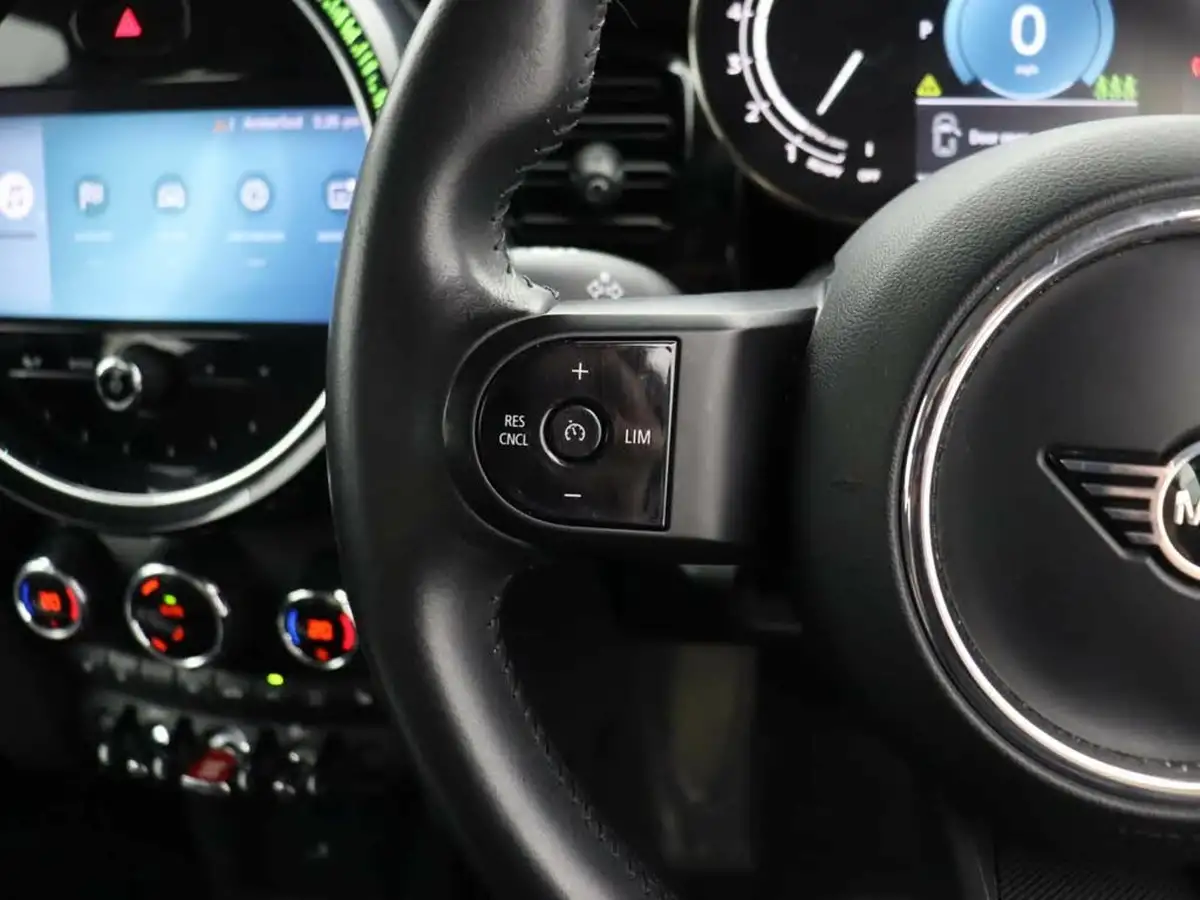 2021-mini-cooper-15-cooper-classic-hatchback-5d-auto-big-35