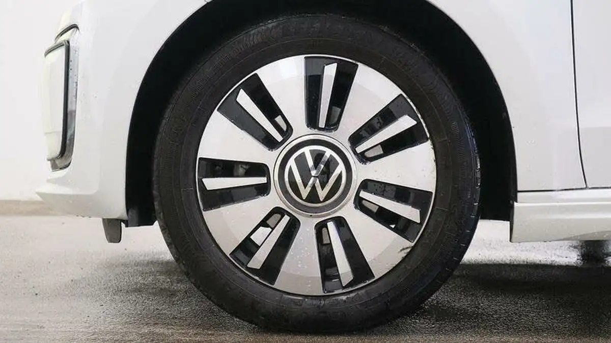2021-volkswagen-up-e-e-up-big-4
