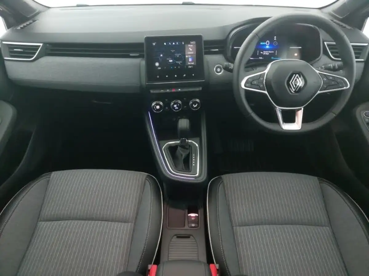 2024-renault-clio-16-techno-big-2