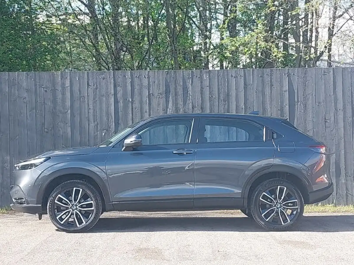 2023-honda-hr-v-15-i-mmd-elegance-big-3