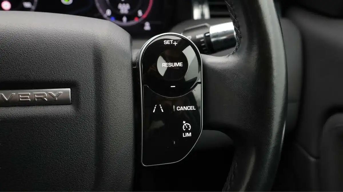 2020-land-rover-discovery-sport-20-d180-se-big-26