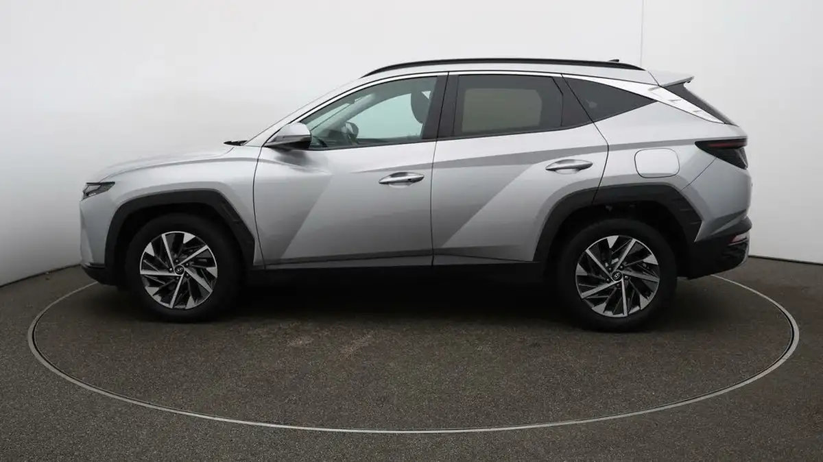 2022-hyundai-tucson-16-t-gdi-premium-150ps-big-64