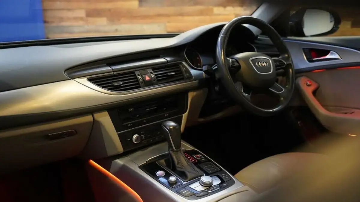 2016-audi-a6-avant-big-1