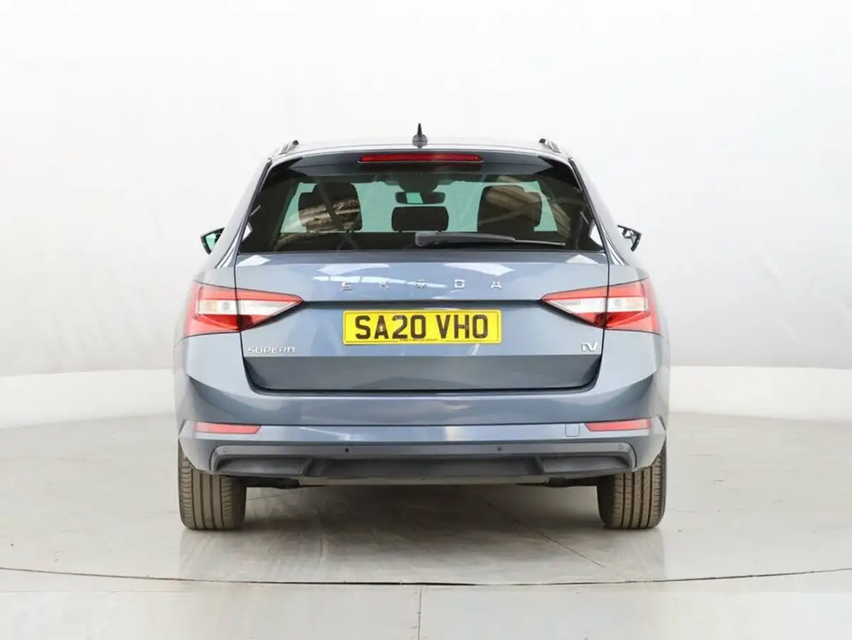 2020-skoda-superb-14-tsi-se-technology-estate-big-8