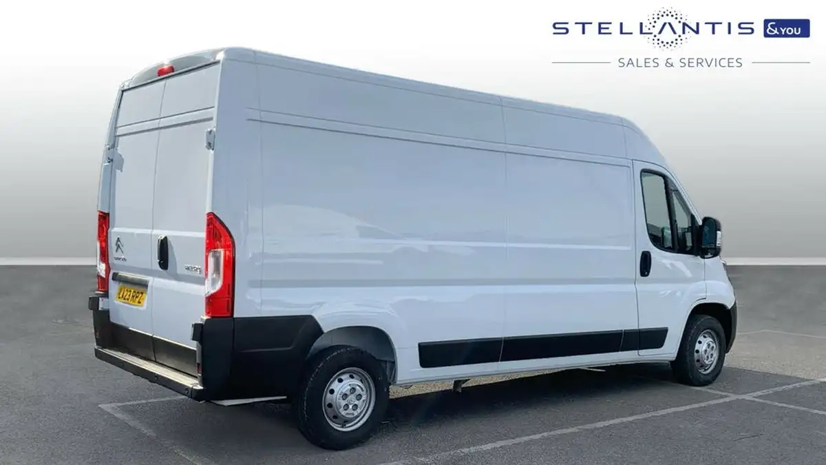 2023-citroen-relay-22bluehdi-35-l3h2-enterprise-edition-panel-big-2