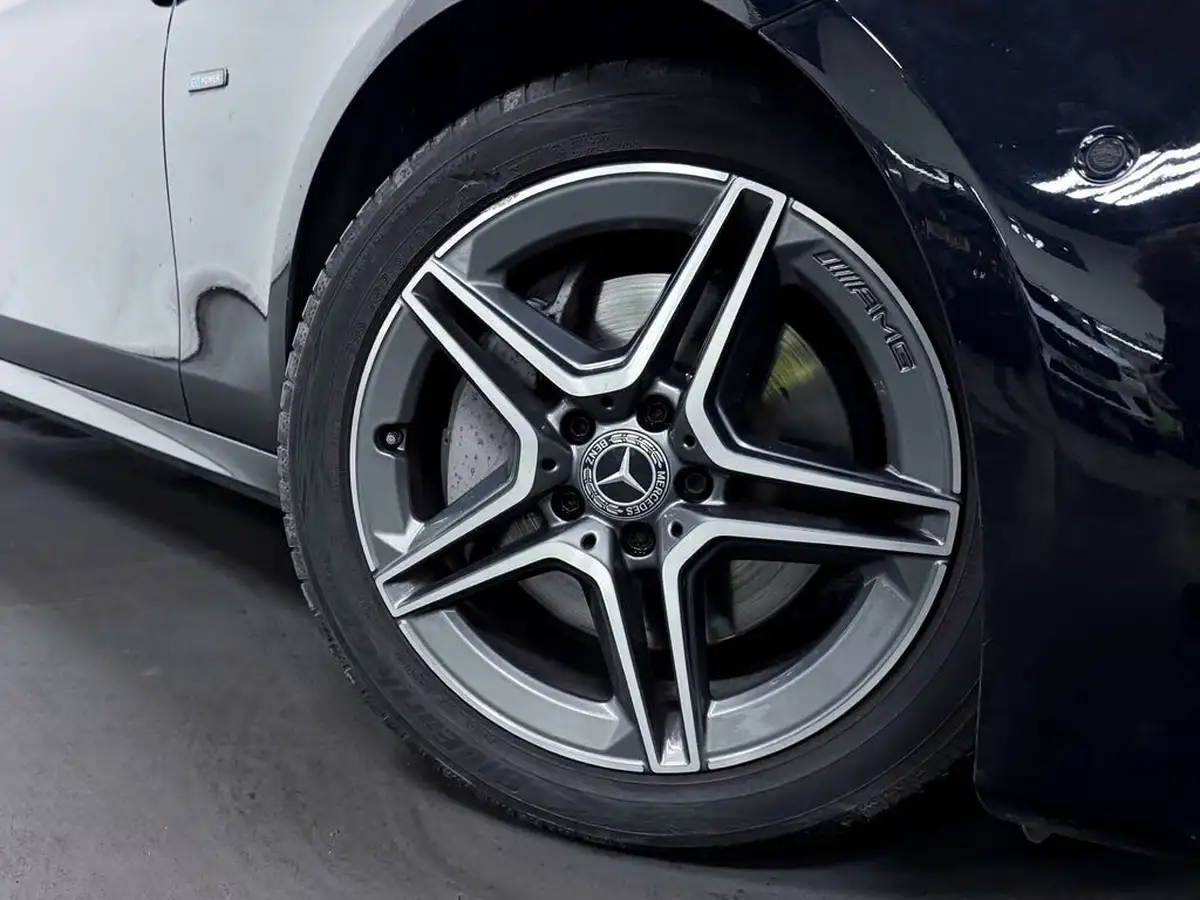 2021-mercedes-benz-e-class-20d-e300de-amg-line-edition-eq-power-saloon-4d-big-12