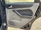 2010-ford-focus-16-zetec-hatchback-5d-small-43