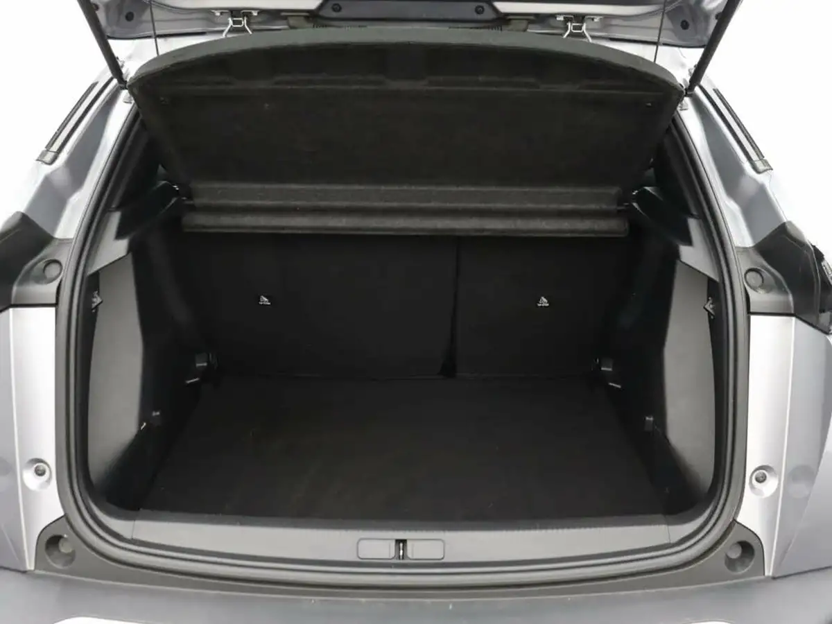2020-peugeot-2008-suv-12-puretech-active-130bhp-eat8-big-16
