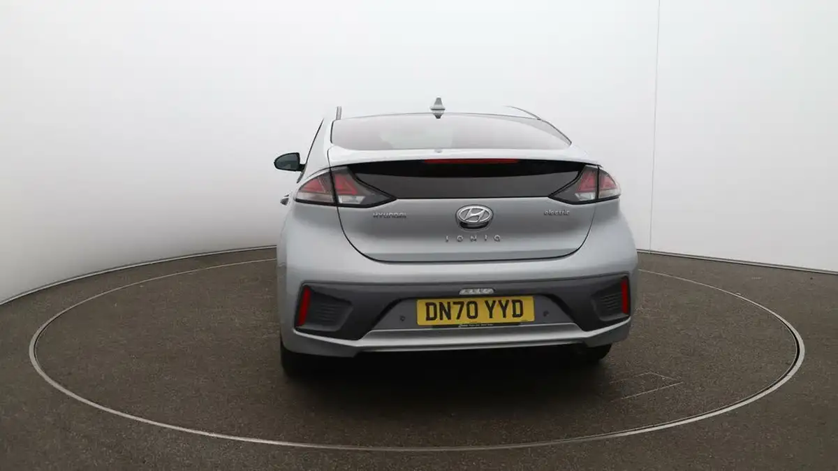 2020-hyundai-ioniq-e-premium-se-electric-100kw-big-60