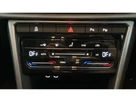 2024-volkswagen-t-roc-10-tsi-life-115ps-small-12
