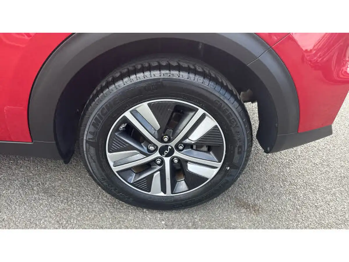 2022-kia-niro-16-gdi-2-139bhp-156kwh-big-21
