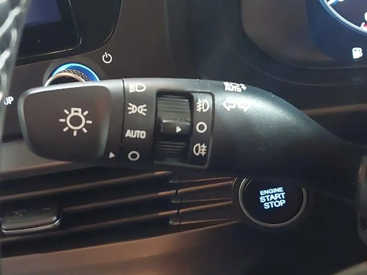 2022-hyundai-i20-10-t-gdi-ultimate-eclutch-imt-big-14
