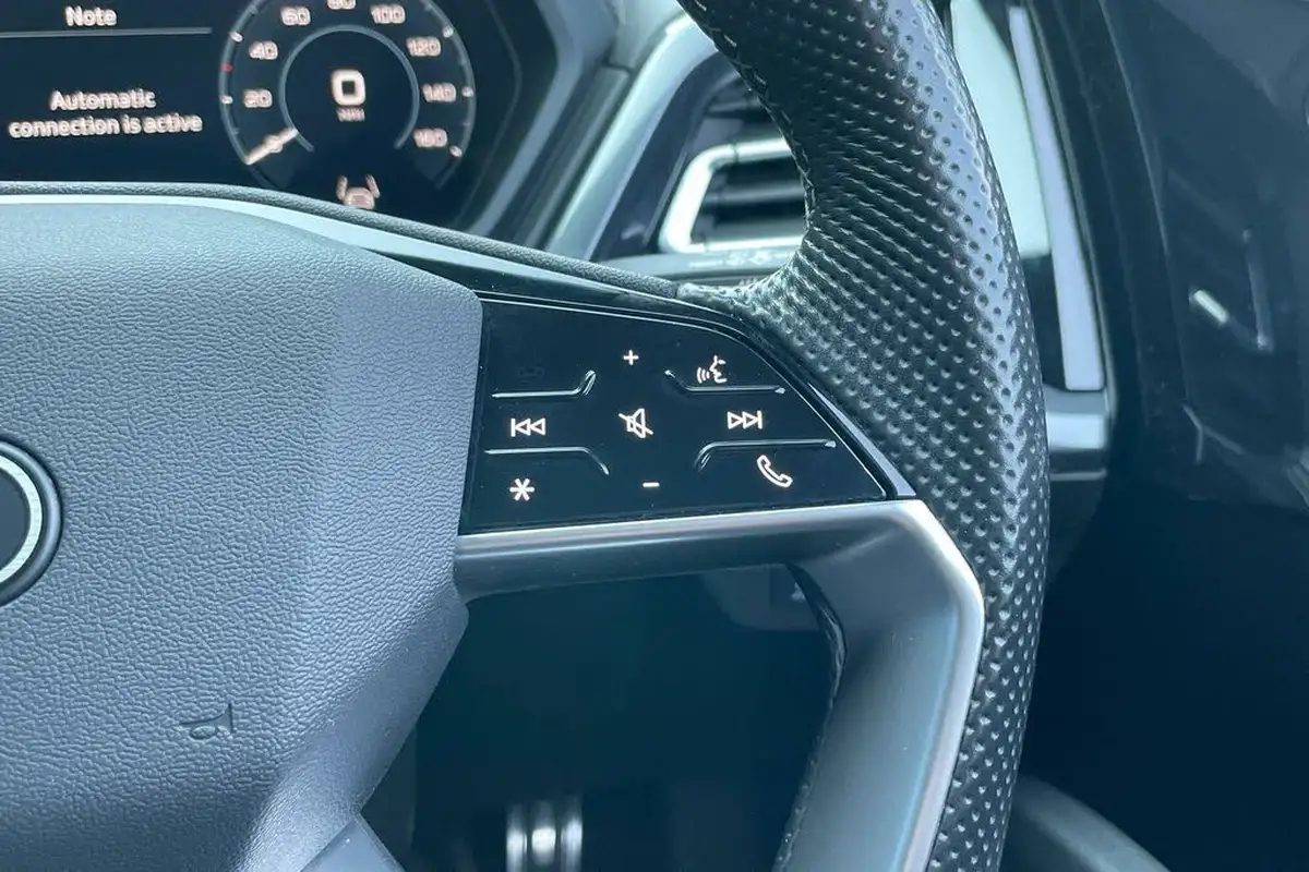 2022-audi-q4-e-tron-35e-s-line-station-wagon-big-40
