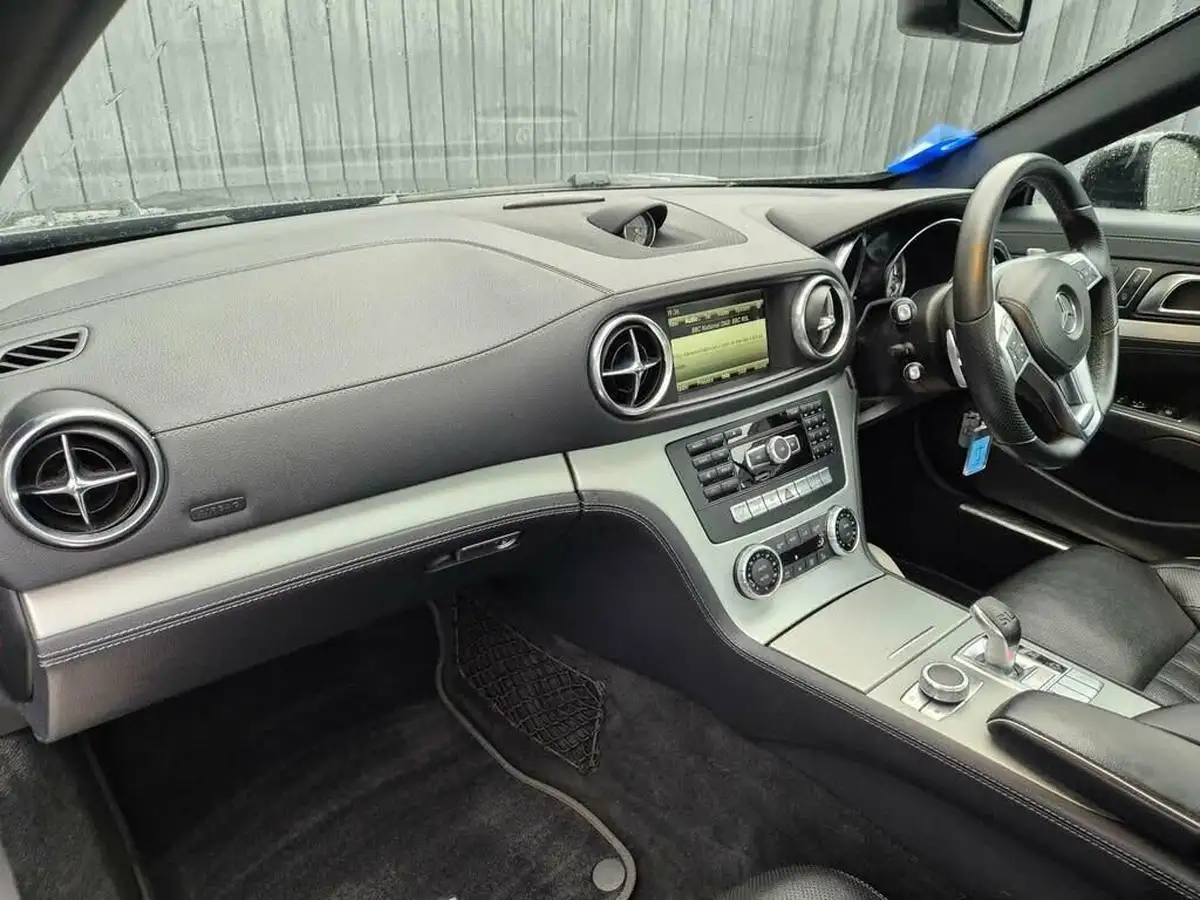 2015-mercedes-benz-sl-class-30-sl400-amg-sport-333bhp-convertible-big-28
