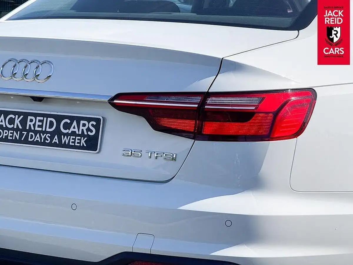 2021-audi-a4-20-35-tfsi-technik-s-tronic-big-4