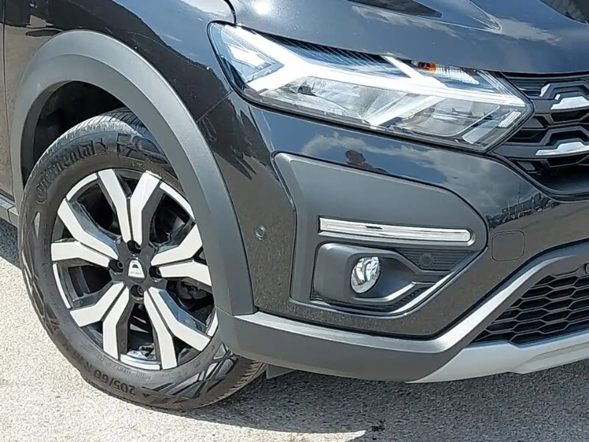 2023-dacia-sandero-stepway-10-tce-prestige-90bhp-big-8