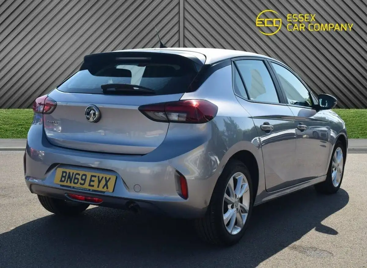 2019-vauxhall-corsa-12i-se-big-7