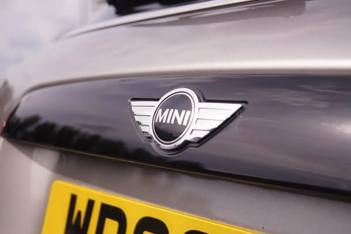 2016-mini-cooper-20td-cooper-sd-170bhp-ss-hatchback-5d-big-43