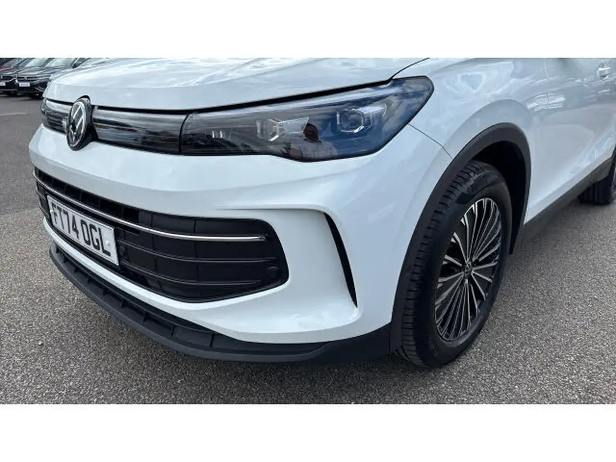 2025-volkswagen-tiguan-15-etsi-match-150ps-big-51