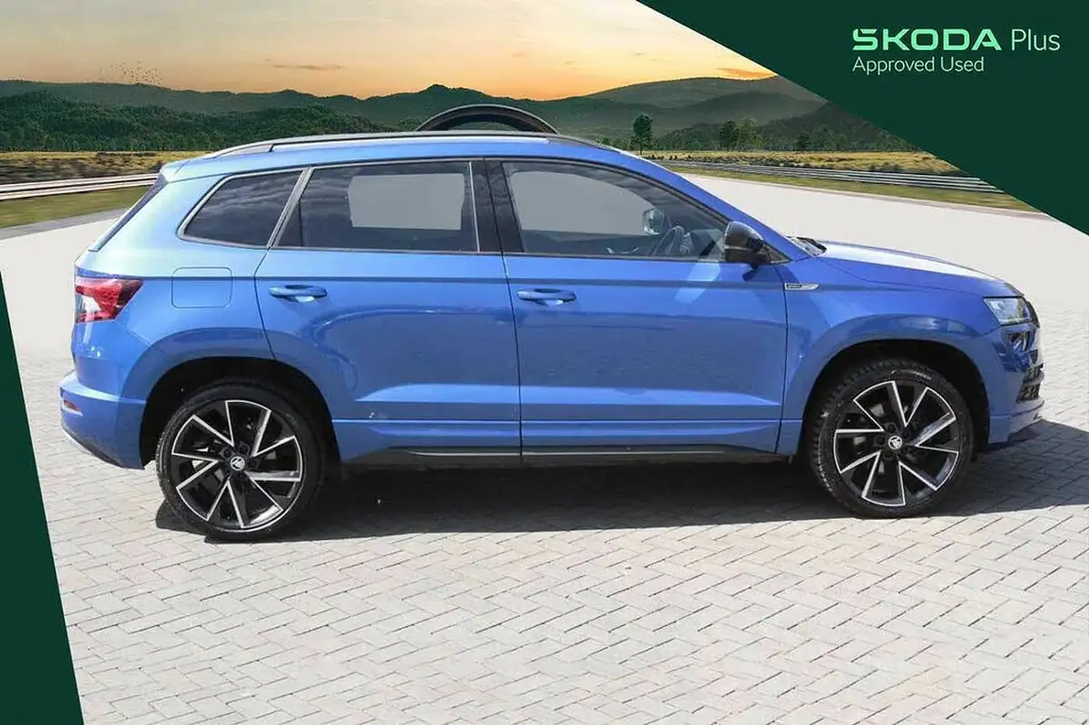 2021-skoda-karoq-15-tsi-sportline-big-3