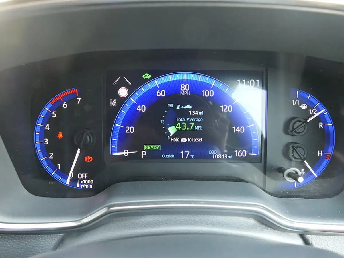 2023-toyota-corolla-18-vvt-i-gr-sport-138bhp-hatchback-big-8