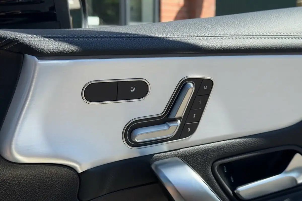 2021-mercedes-benz-a-class-20-a35-amg-edition-premium-plus-driving-assistance-hatchback-5d-big-24