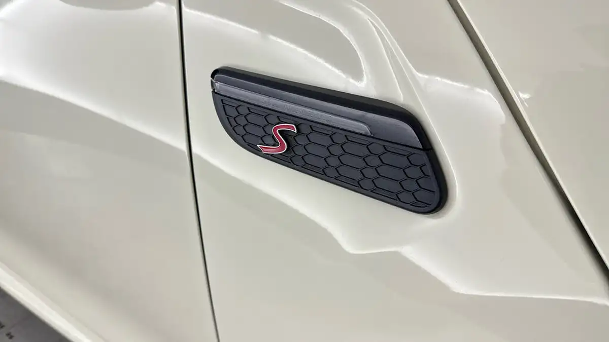 2021-mini-cooper-20-cooper-s-sport-hatchback-3d-auto-big-28