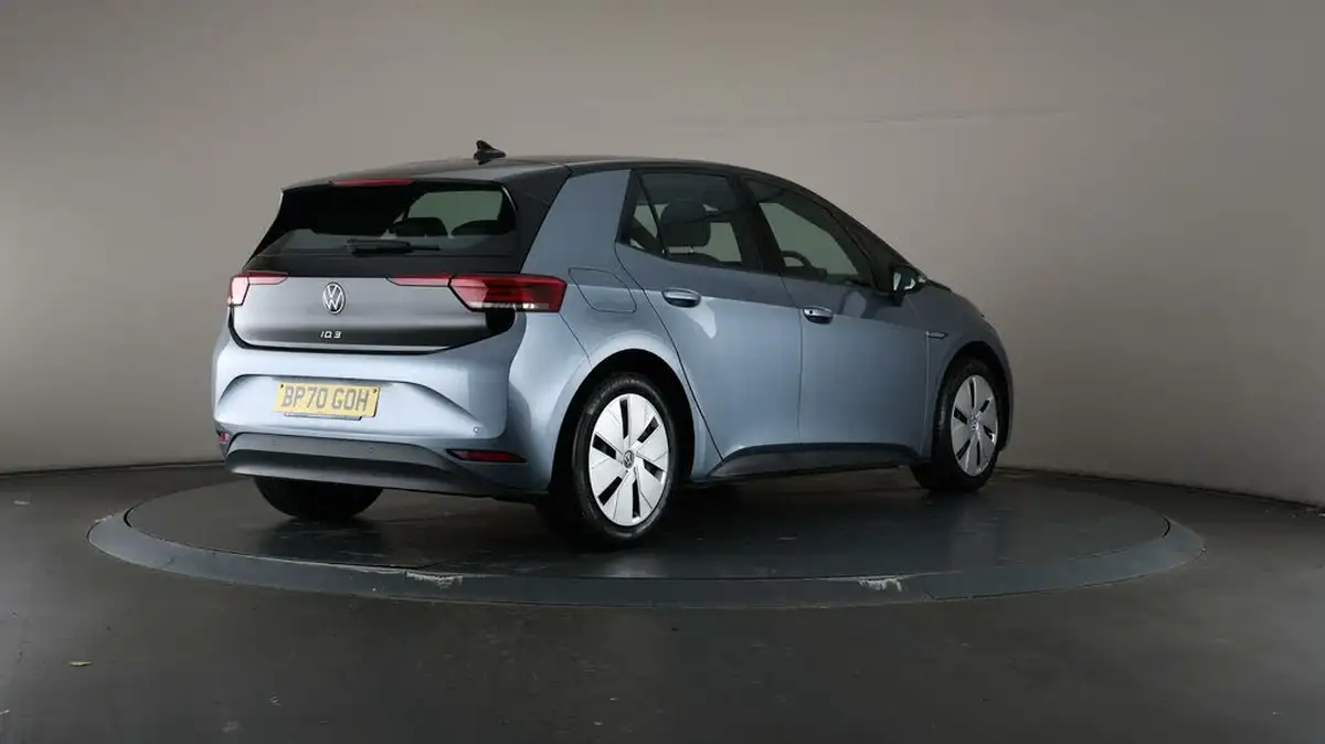 2020-volkswagen-id3-e-life-big-68