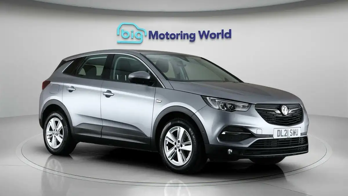 2021-vauxhall-grandland-x-12-business-edition-nav-big-1