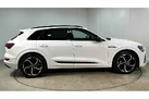 2022-audi-e-tron-50e-black-edition-station-wagon-small-4