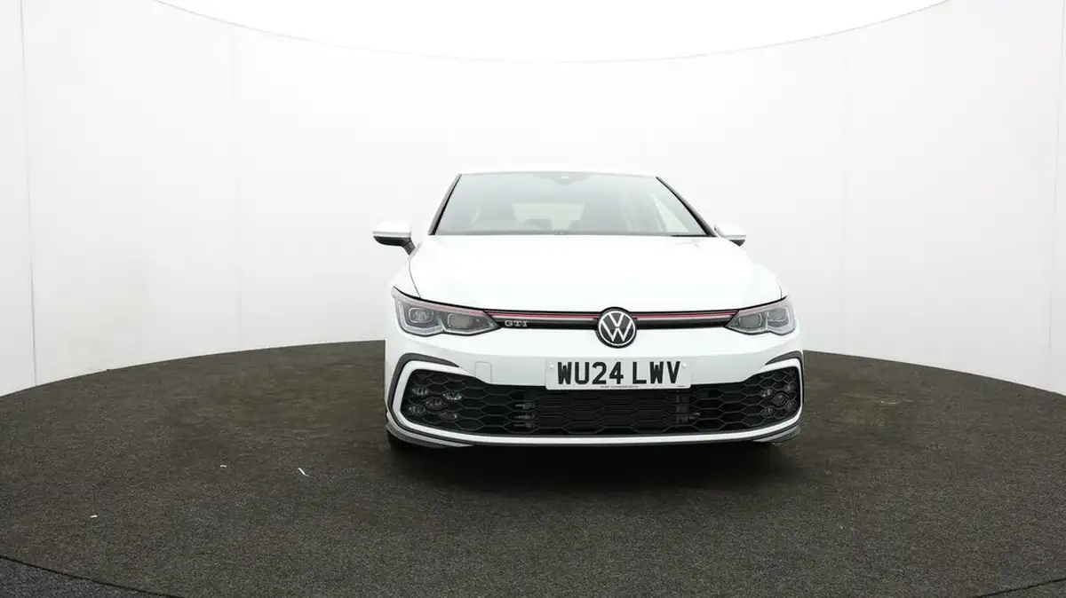 2024-volkswagen-golf-20-tsi-gti-245ps-big-46